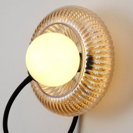Светильник настенный 5013/1WD Odeon Light Черный/янтарный/белый матовый металл/стекло